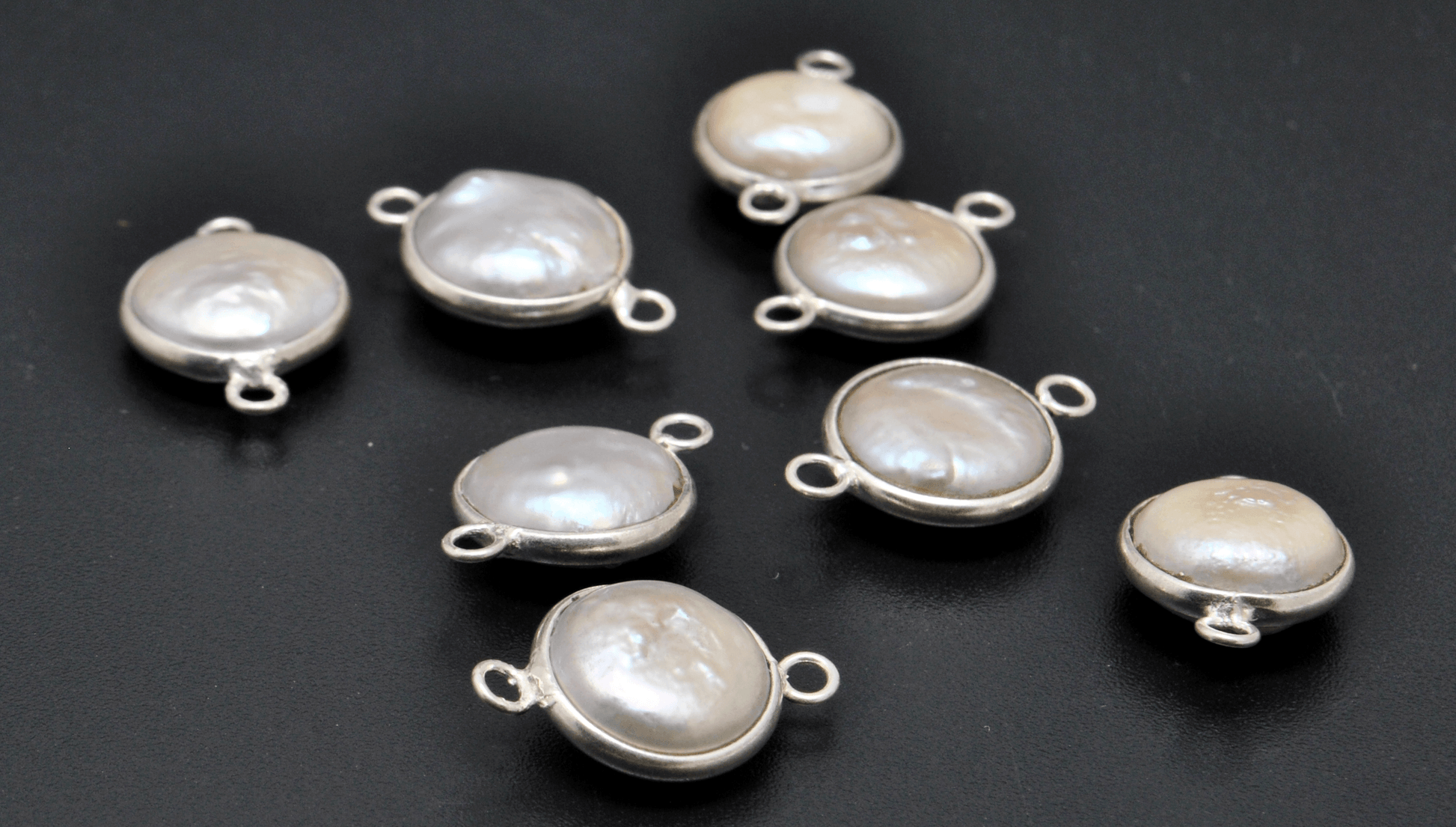 Pearl Round Double Bail Bezel Connector - Kanika Creations