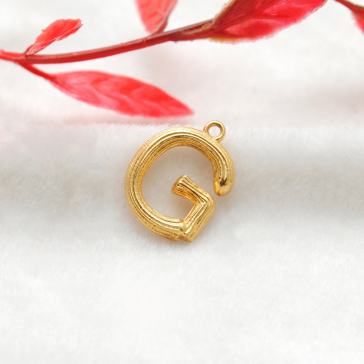 18k Solid Yellow Gold G Initial Letter Charm Pendant