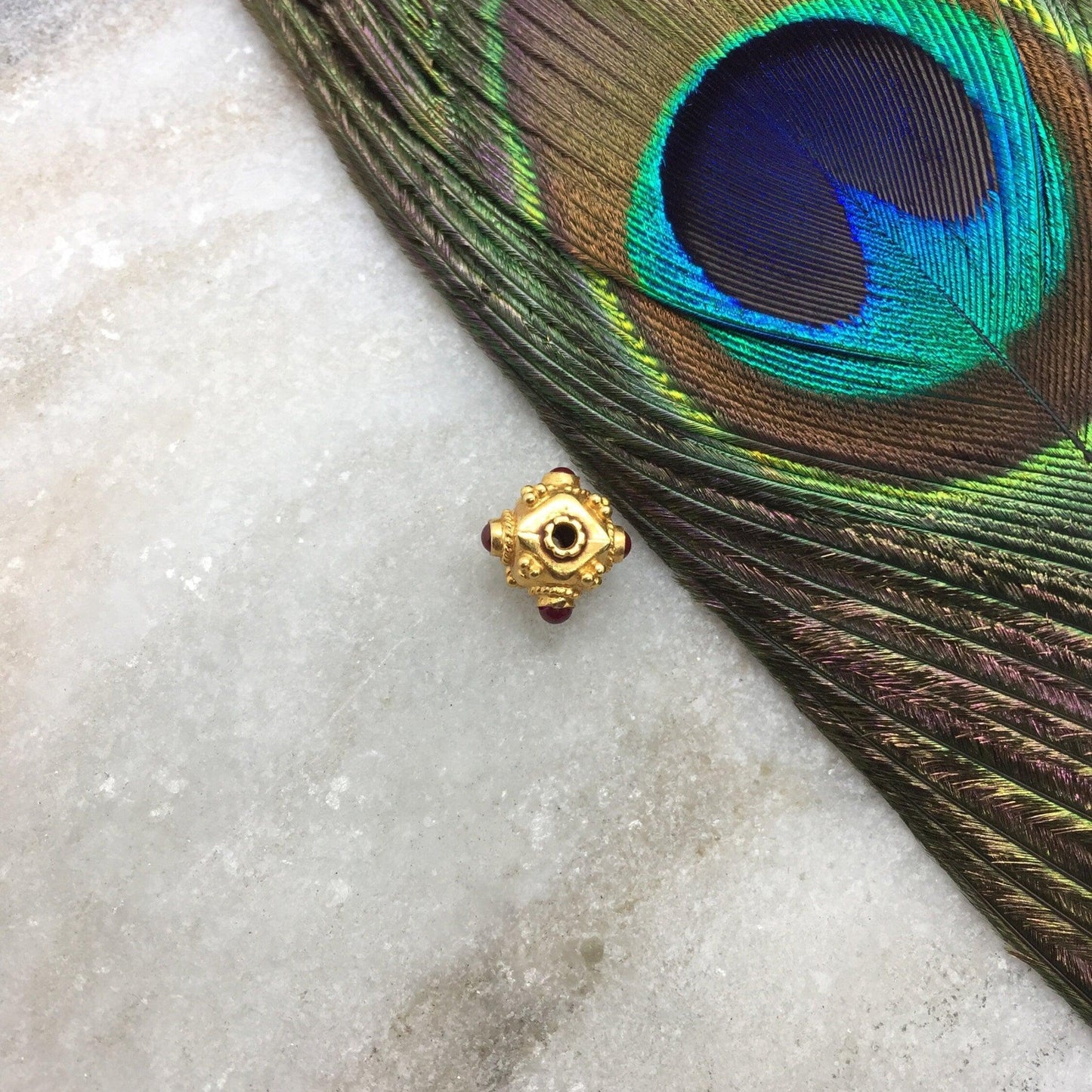 18k Solid Yellow Gold Ruby Cube Spacer Beads 7mm - Kanika Creations