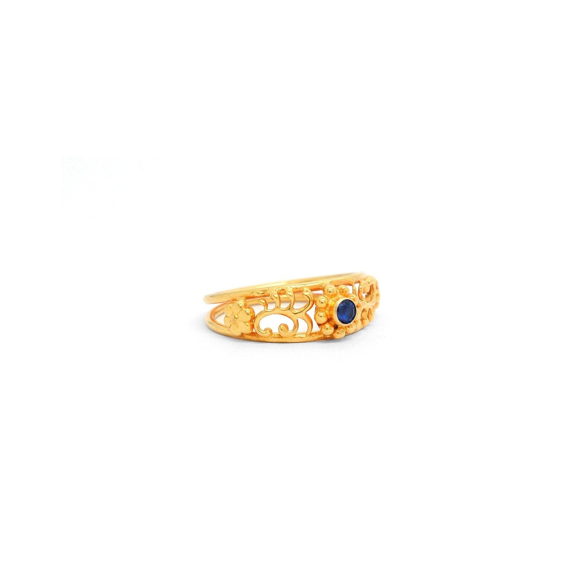 18k Solid Yellow Gold Vintage Ring 7 US - Kanika Creations