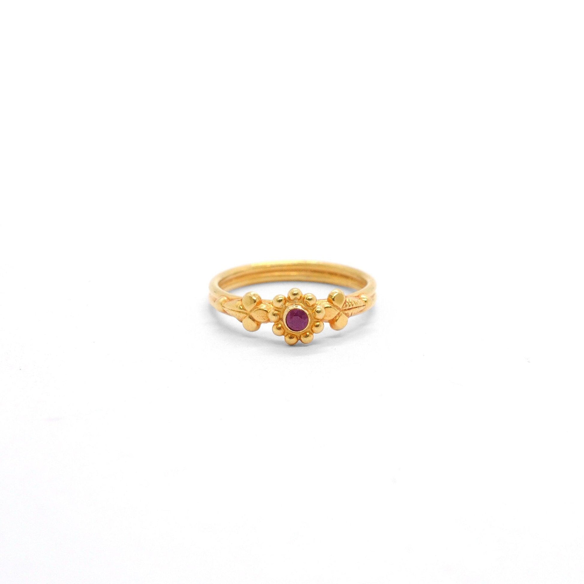 18k Solid Yellow Gold Ruby Vintage Floral Ring 6 US - Kanika Creations