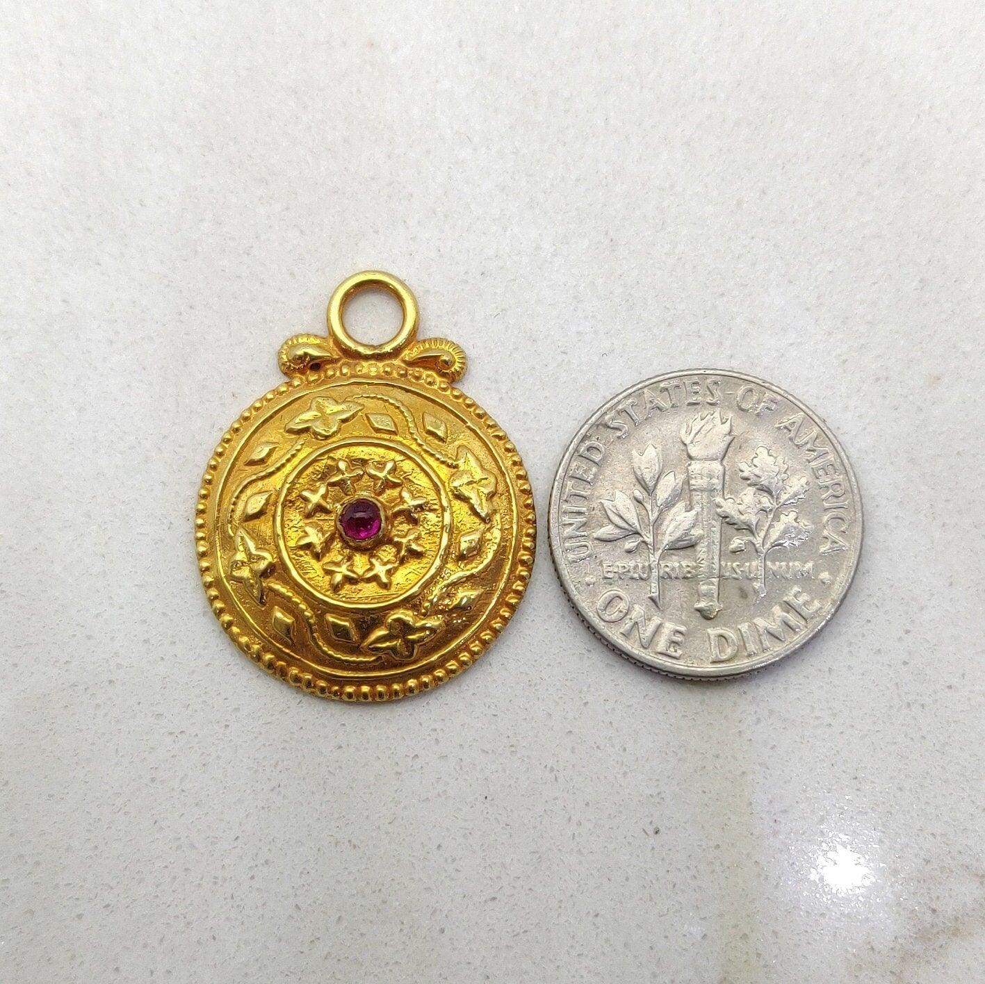 18k Solid Yellow Gold Ruby Round Pendant - Kanika Creations