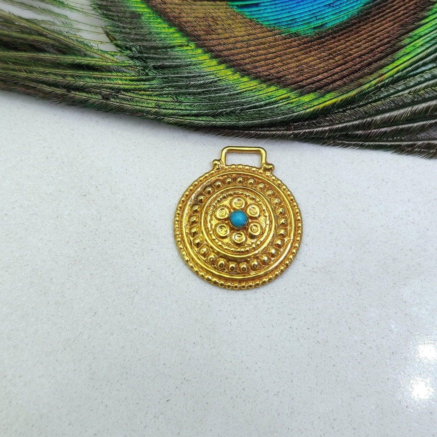 18k Solid Yellow Gold Turquoise Vintage Pendant 19mm - Kanika Creations