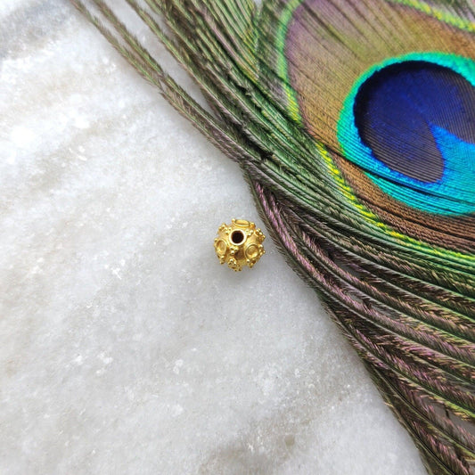18k Solid Yellow Gold 8mm Round Gold Beads - Kanika Creations