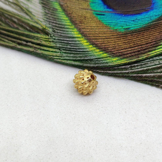 18k Solid Yellow Gold Engrave Art on Spacer Beads 8x8.5mm - Kanika Creations