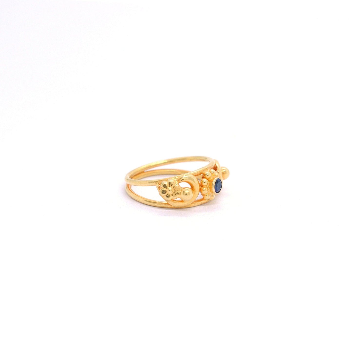 18k Solid Yellow Gold Stone Studded Flower Ring 5.5 US - Kanika Creations