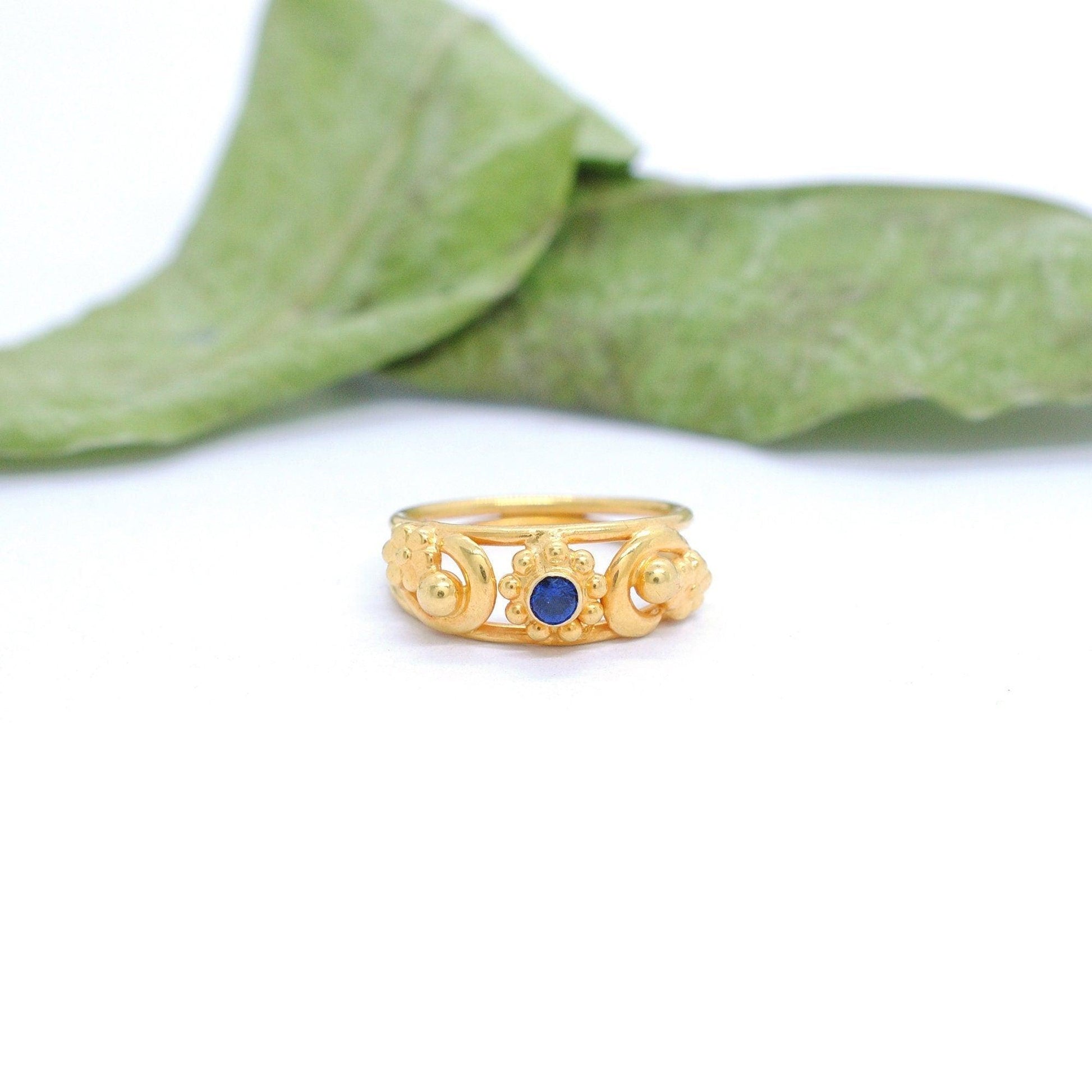 18k Solid Yellow Gold Stone Studded Flower Ring 5.5 US - Kanika Creations