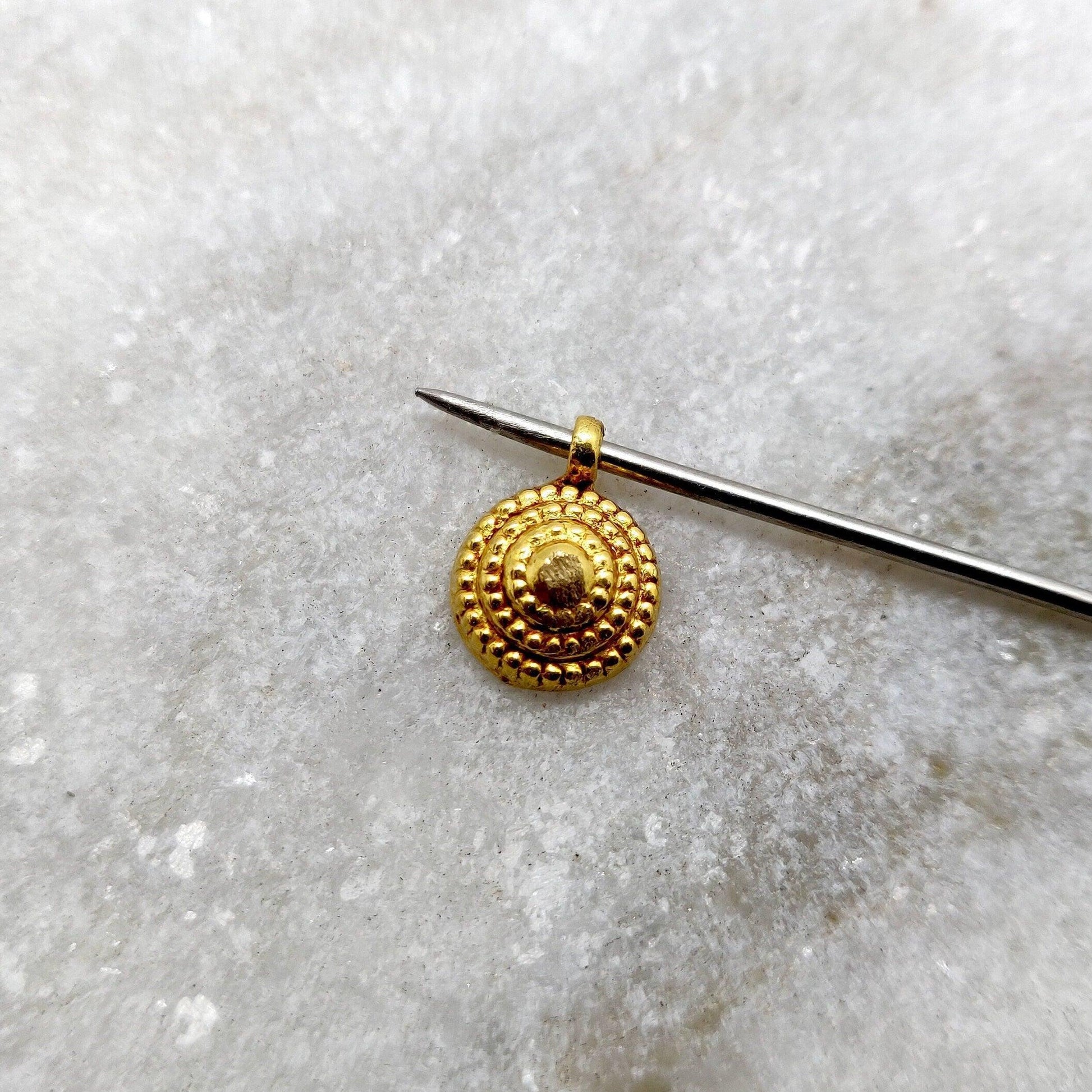 18k Solid Yellow Gold Dainty Charm Pendant 4x8mm - Kanika Creations