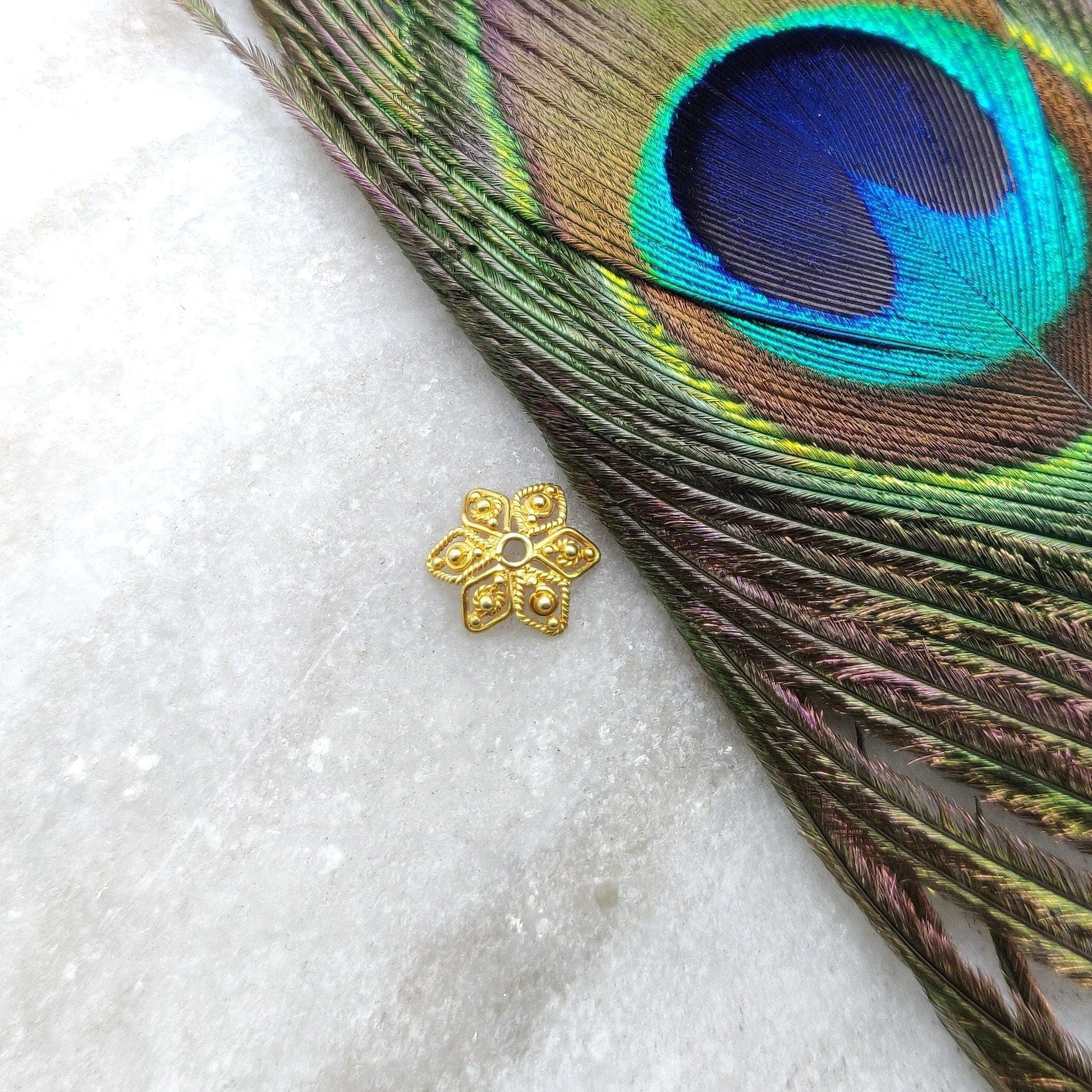 18k Yellow Gold Filigree Star Beads Cap Jewelry Finding 11mm - Kanika Creations