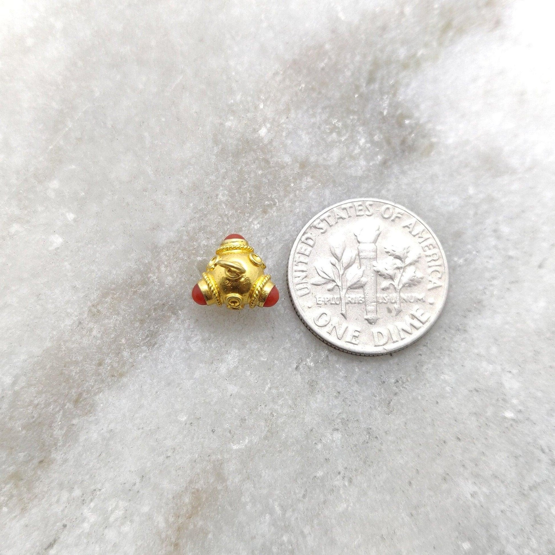 18k Yellow Gold Fancy Coral Charm Pendant 9x8mm - Kanika Creations