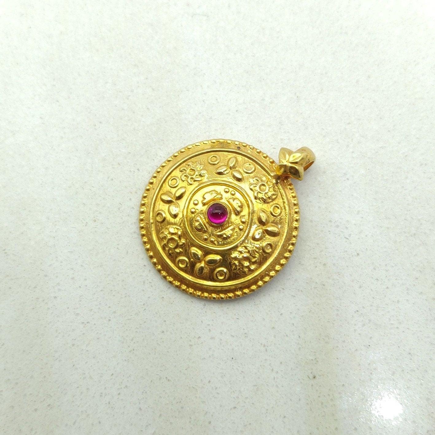 18k Solid Gold Ruby Antique 19mm Pendant - Kanika Creations