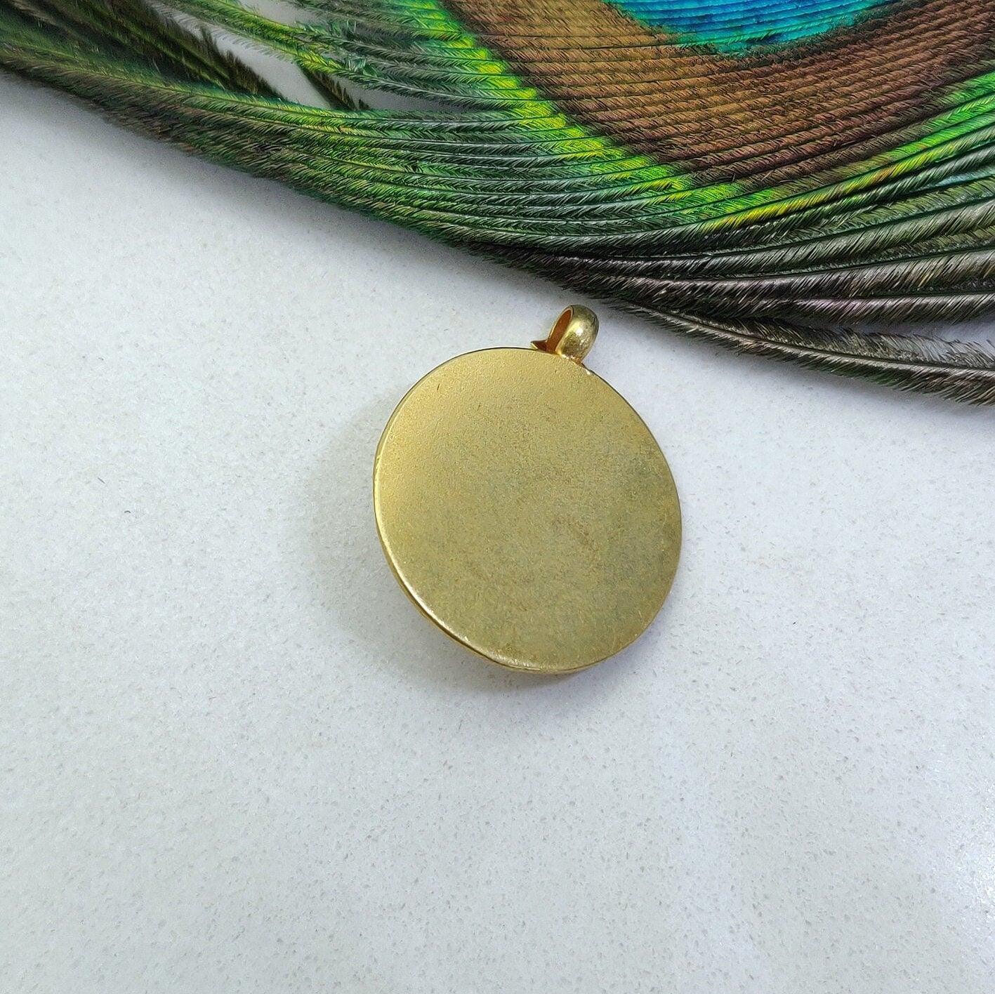 18k Solid Yellow Gold Emerald Floral Pendant - Kanika Creations