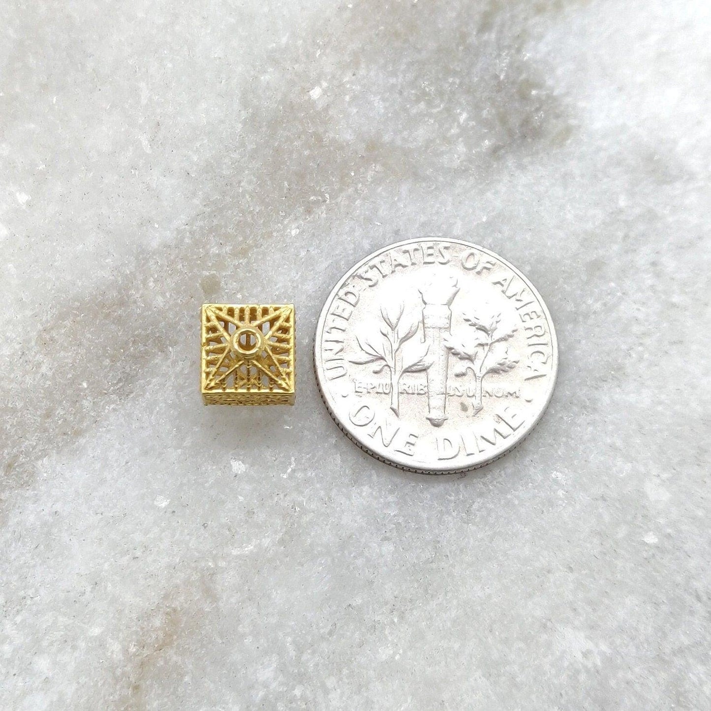 18k Solid Yellow Gold Antique Cube Spacer Beads 7mm - Kanika Creations