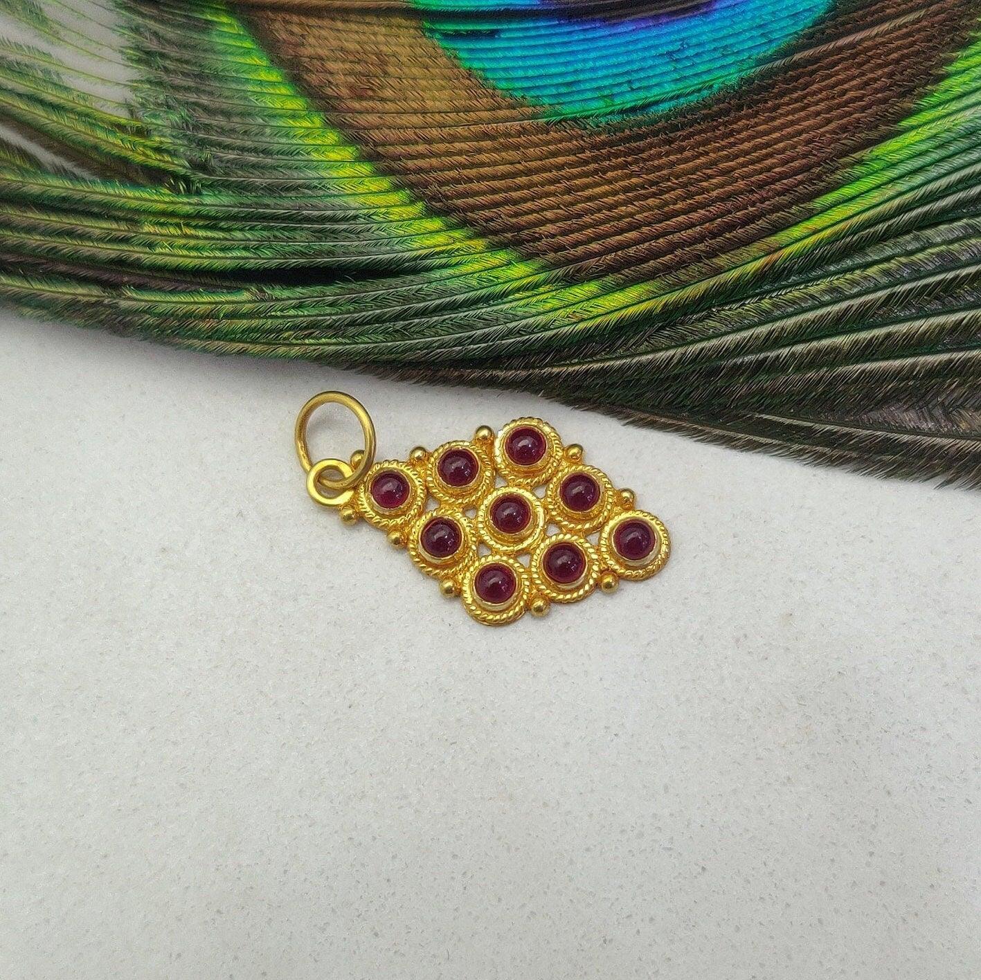 18k Yellow Gold Marquise Style Pendant With Stone Jewelry - Kanika Creations