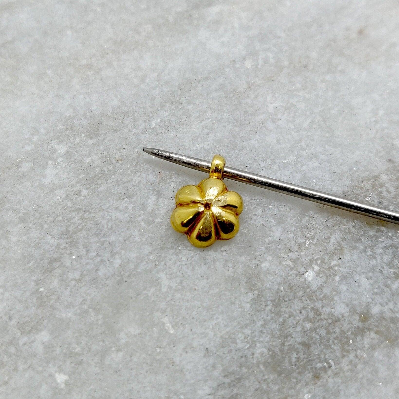 18k Yellow Gold 10mm Fancy Charm Pendant - Kanika Creations