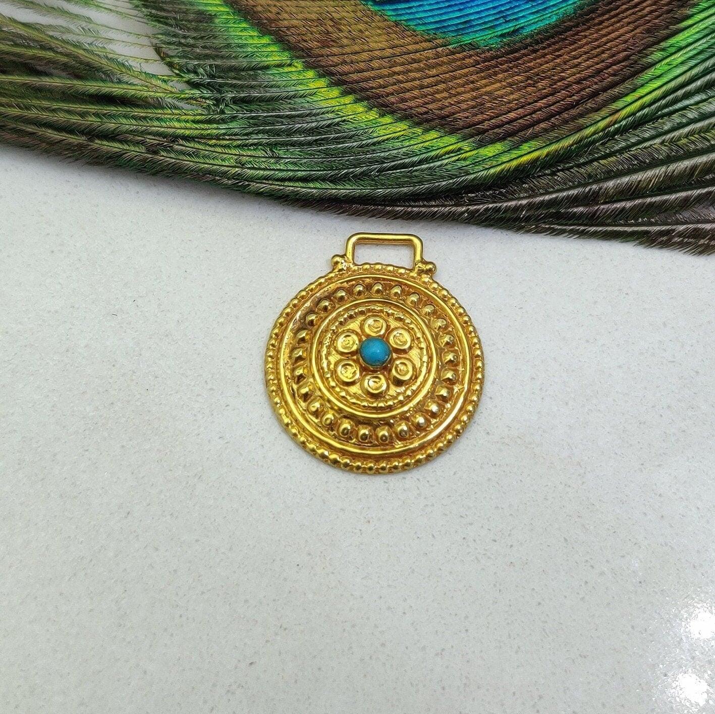 18k Solid Yellow Gold Turquoise Vintage Pendant 19mm - Kanika Creations