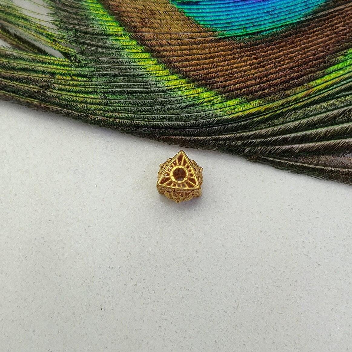 18k Solid Yellow Gold Antique Triangle Spacer Bead 7mm - Kanika Creations