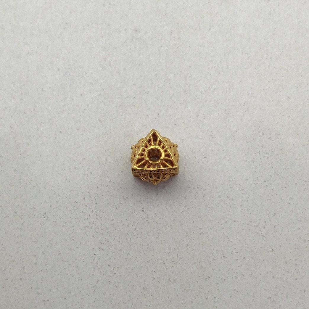 18k Solid Yellow Gold Antique Triangle Spacer Bead 7mm - Kanika Creations