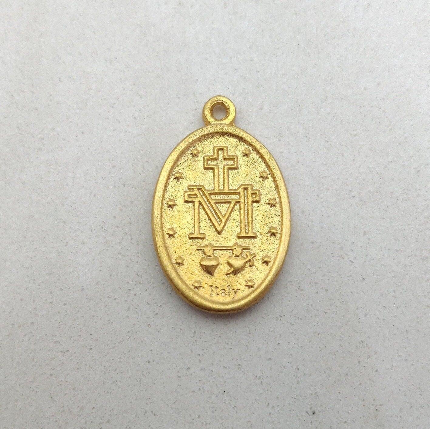 Vintage 18k Gold Religious Charm Pendant - Kanika Creations