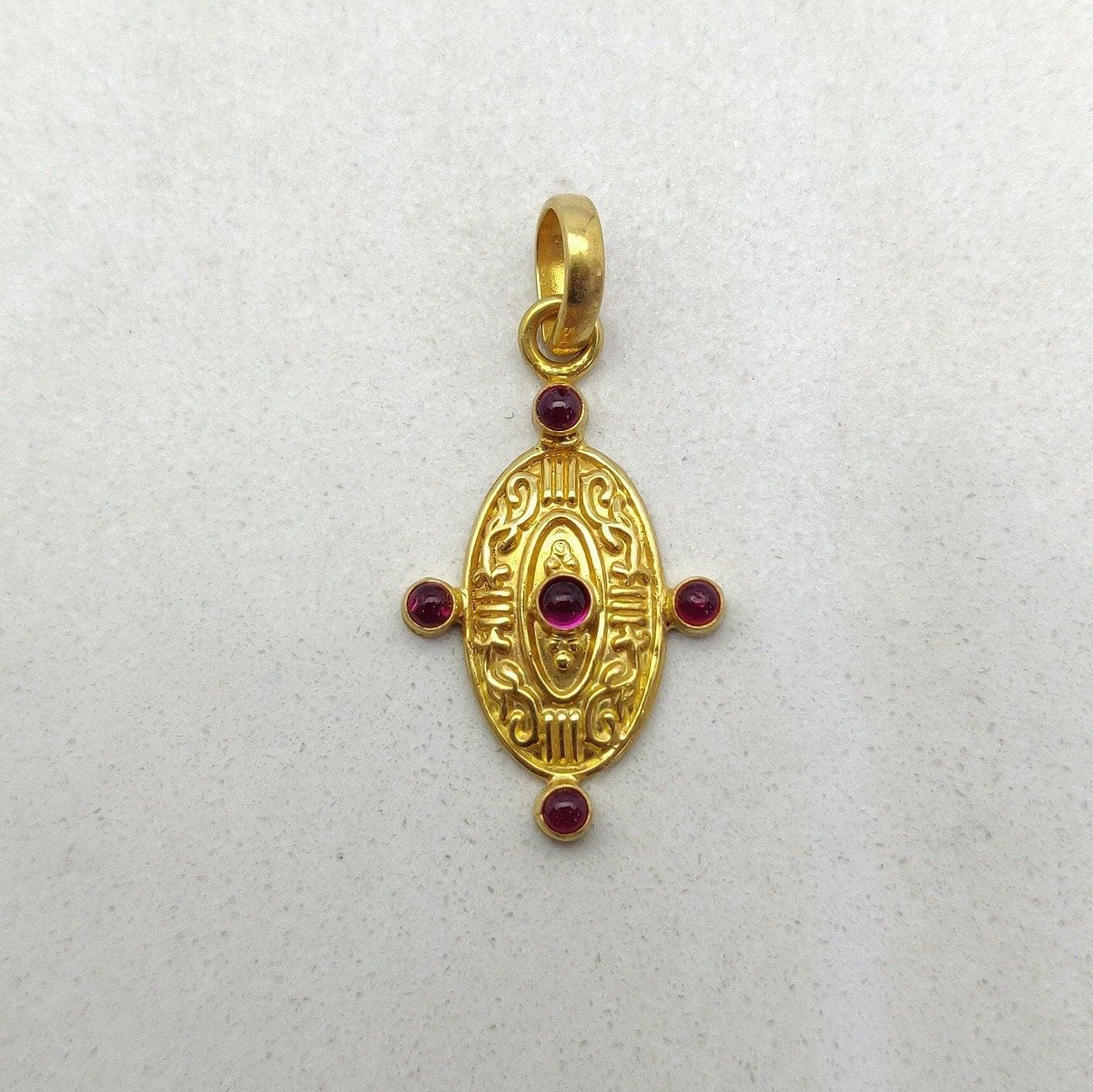 18k Solid Gold Vintage Ruby Pendant - Kanika Creations