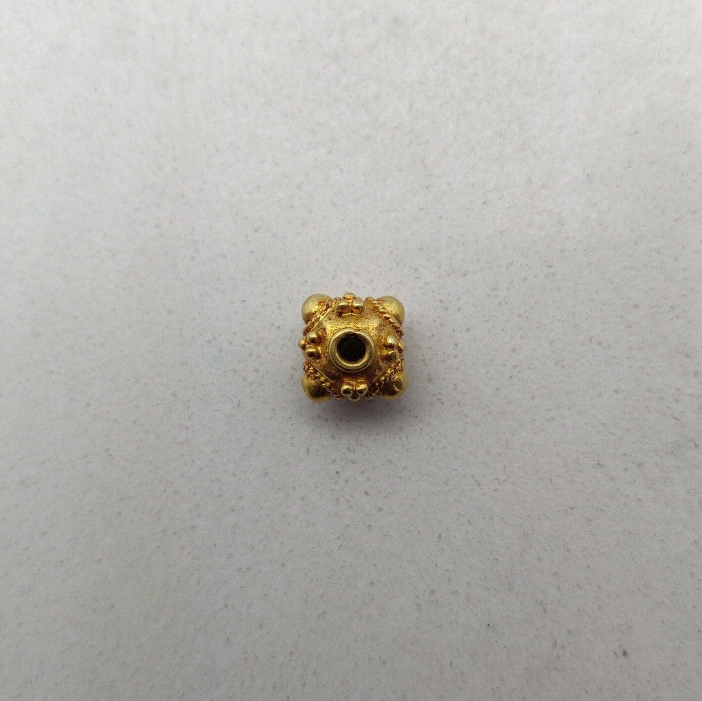 18k Solid Yellow Gold Fancy Floral Beads 9x7mm - Kanika Creations