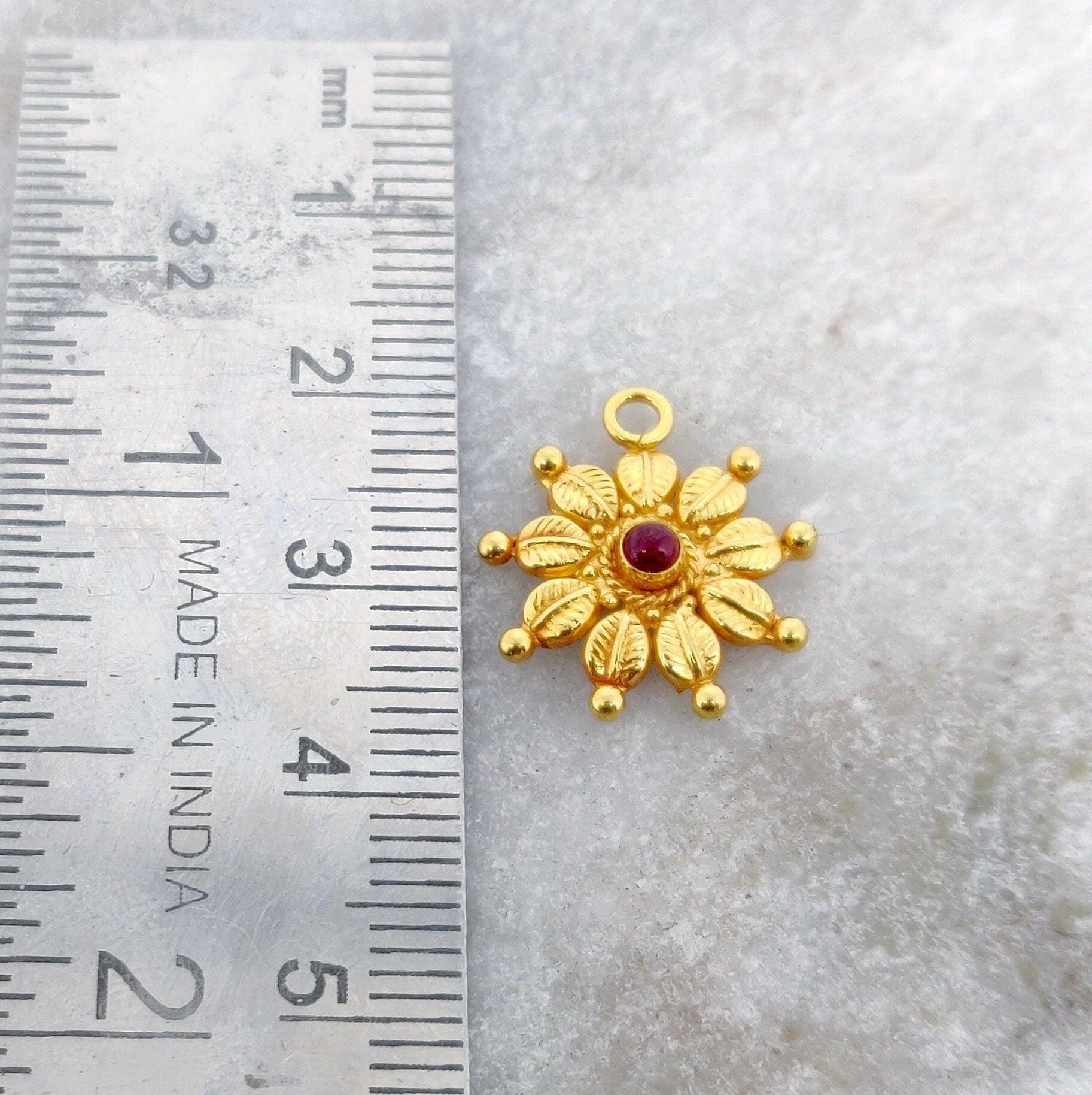 18K Solid Gold Floral charm Pendant For Her - Kanika Creations