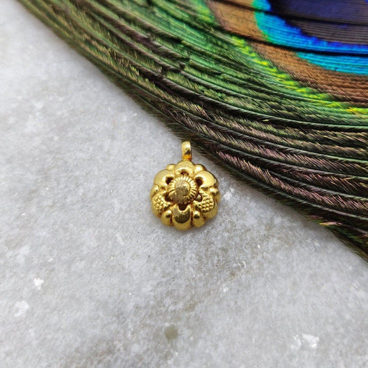 18k Solid Yellow Gold Floral Charm Pendant - Kanika Creations