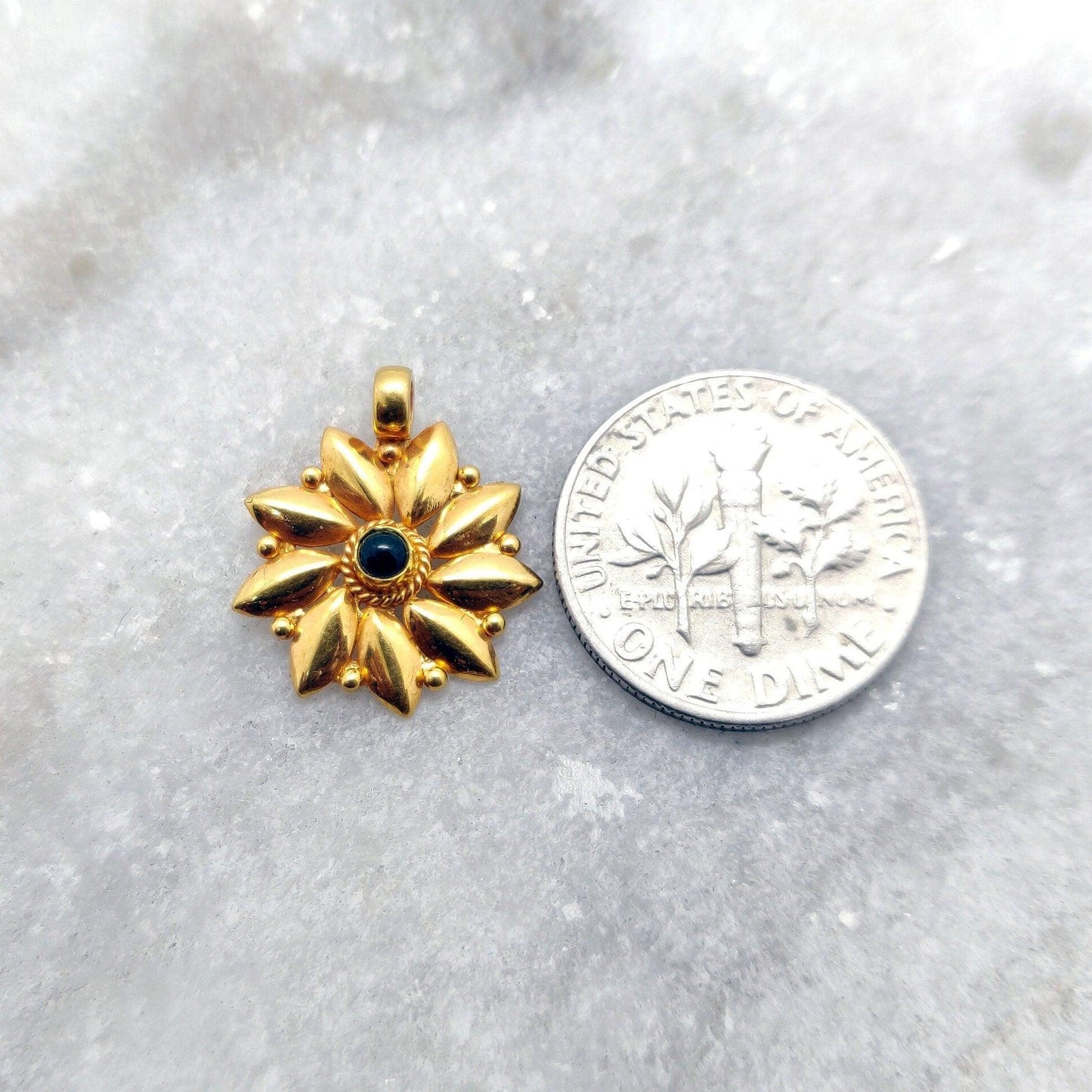 Handmade 18k Solid Gold Designer Charm Pendant - Kanika Creations