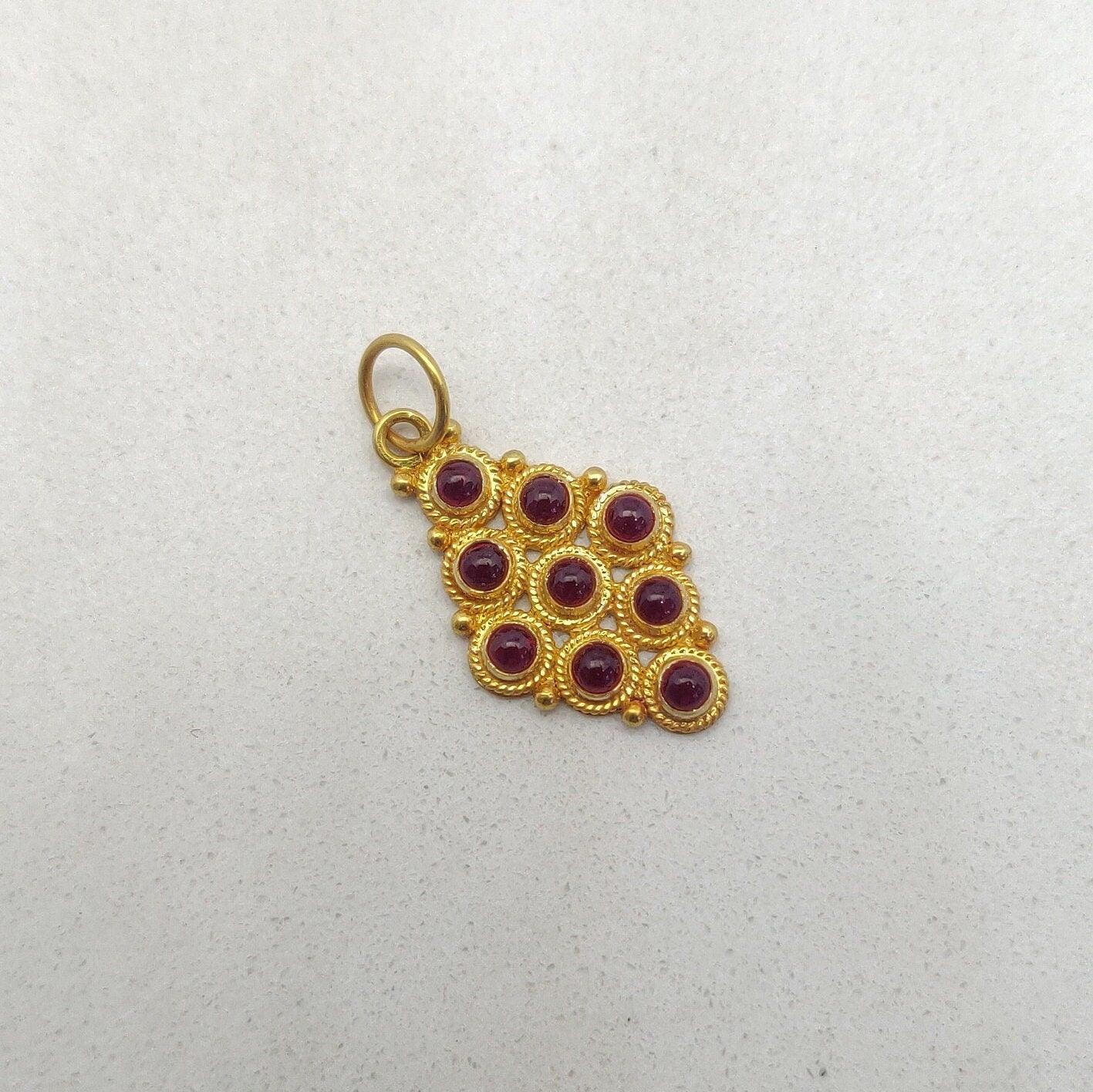 18k Yellow Gold Marquise Style Pendant With Stone Jewelry - Kanika Creations