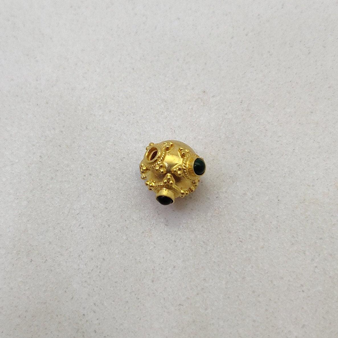 18k Solid Yellow Gold Emerald Fancy Round Beads 7.5mm - Kanika Creations