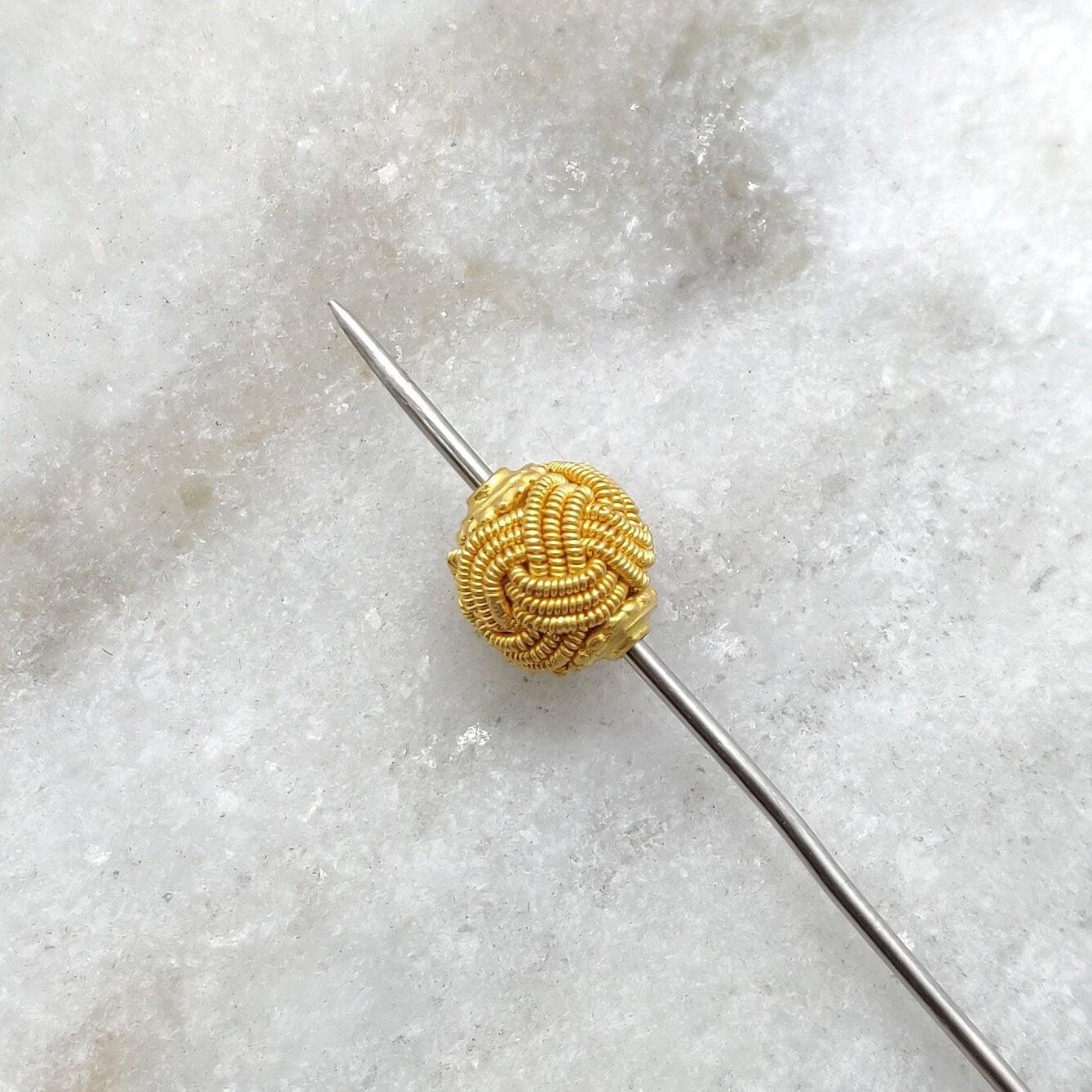 18K Solid Yellow Gold Knot Spacer Beads 9.5x8mm - Kanika Creations