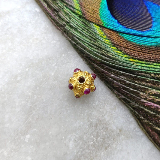 18k Solid Yellow Gold Ruby Filigree Ball Spacer Beads 8mm - Kanika Creations