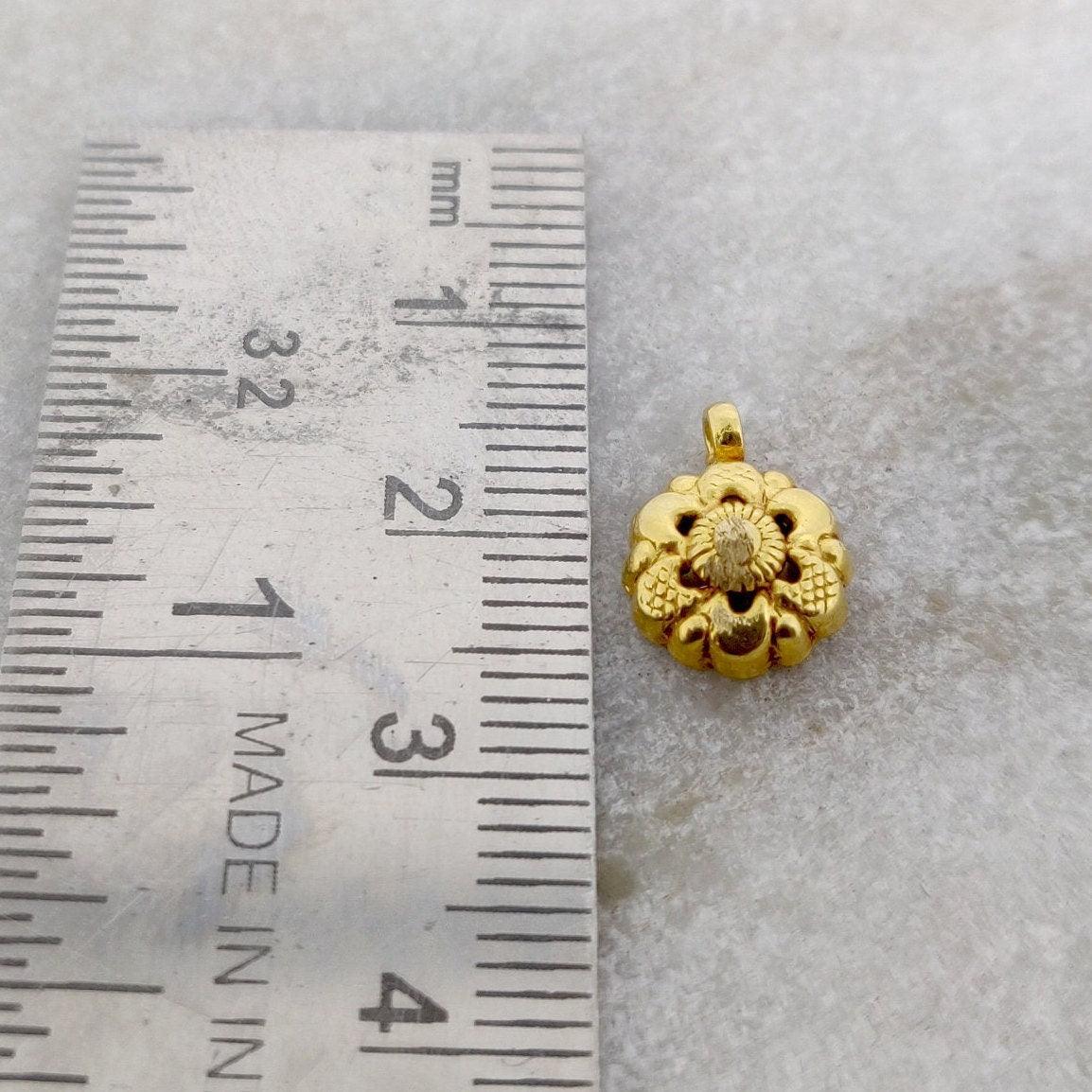 18k Solid Yellow Gold Floral Charm Pendant - Kanika Creations