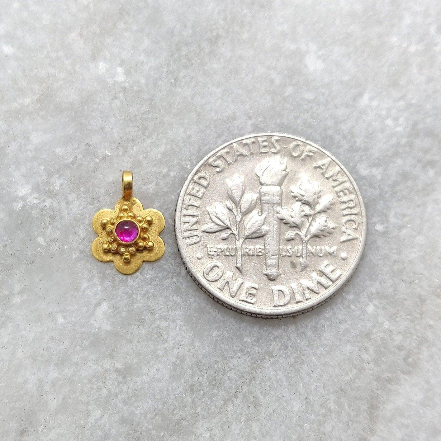 18k Gold Stone Studded Star Charm Jewelry 10mm - Kanika Creations