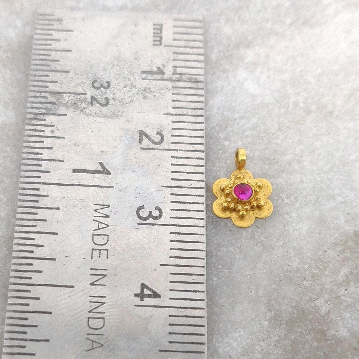 18k Solid Yellow Gold Stone Studded Star Charm 10 mm - Kanika Creations