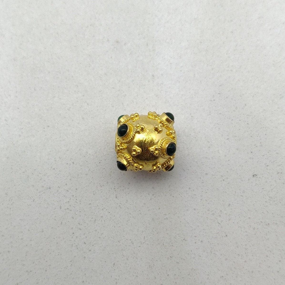 18k Solid Yellow Gold Emerald Beads-10 MM - Kanika Creations