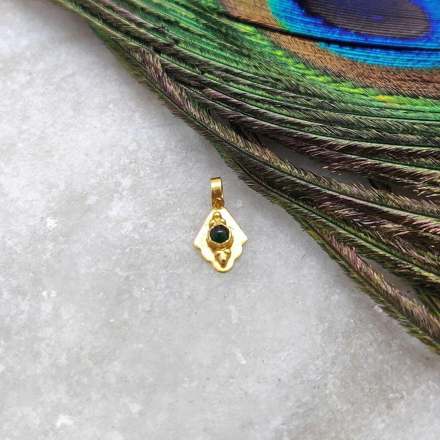 5X10MM 18k Yellow Gold Charm Pendant - Kanika Creations