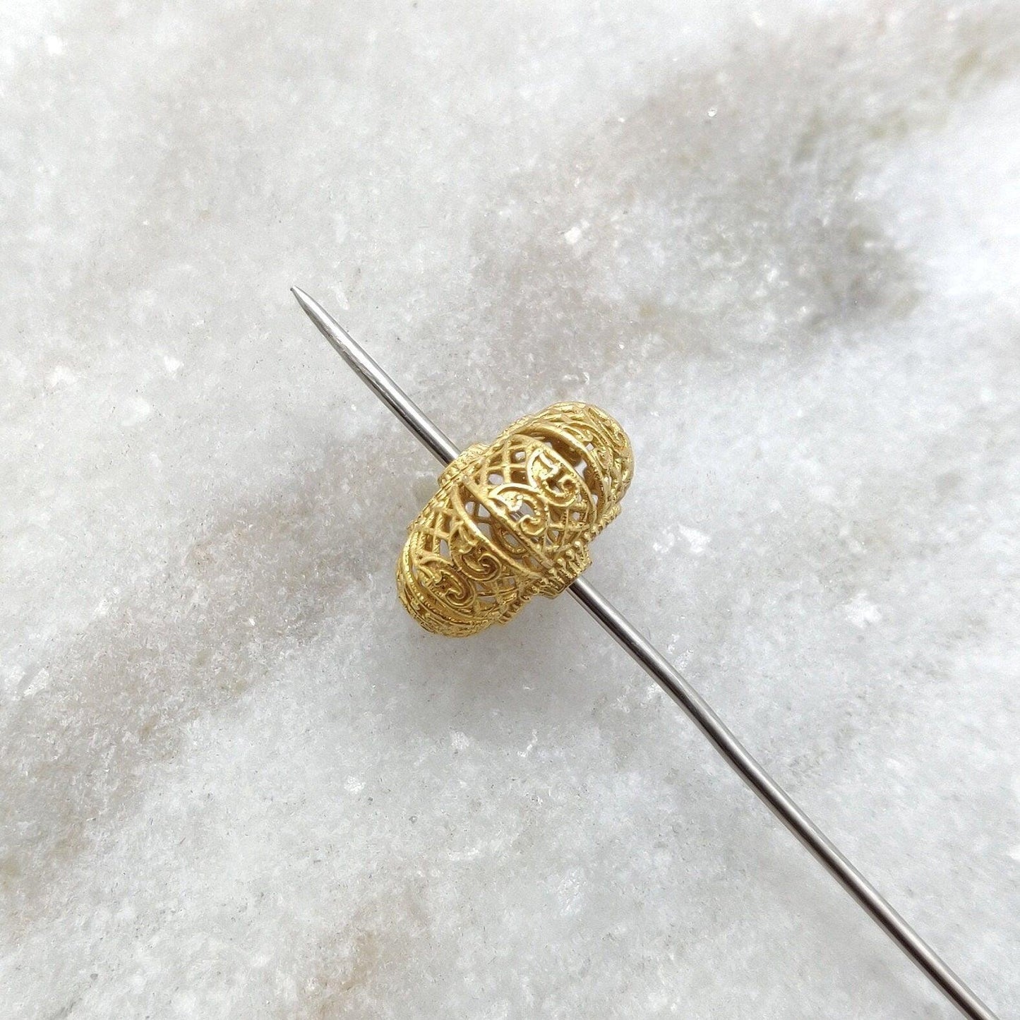 14X8MM 18k Yellow Gold Antique Round Spacer Beads - Kanika Creations