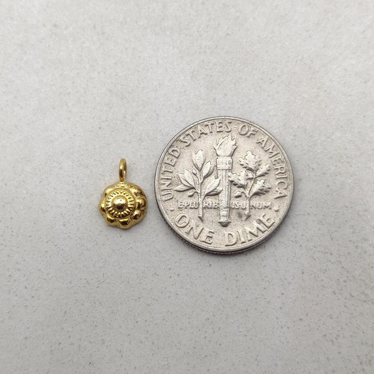 18k Solid Yellow Gold Fancy Carved Charm Pendant 9mm - Kanika Creations