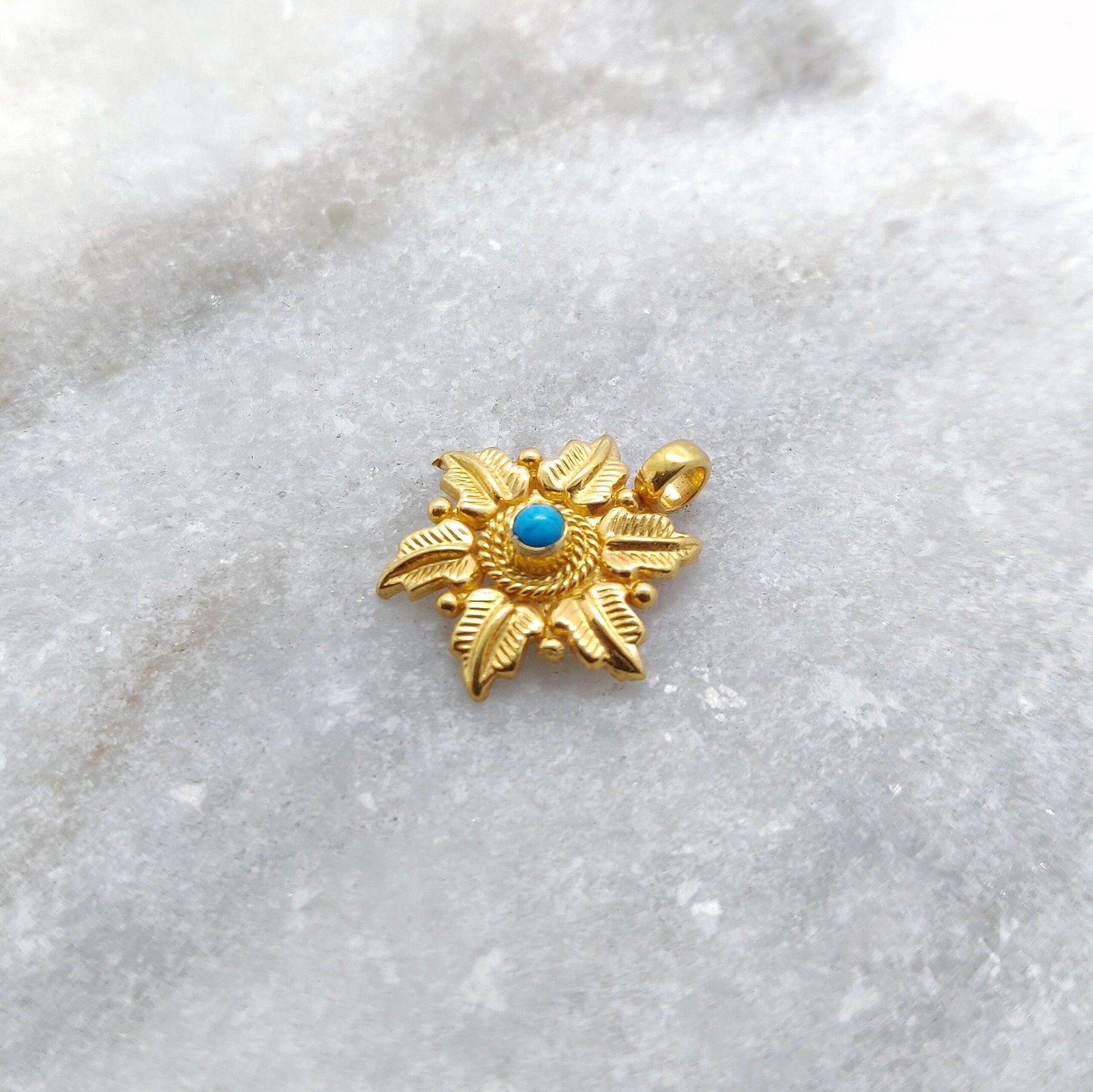 18k Solid Yellow Gold Floral Leaf Charm 15mm - Kanika Creations