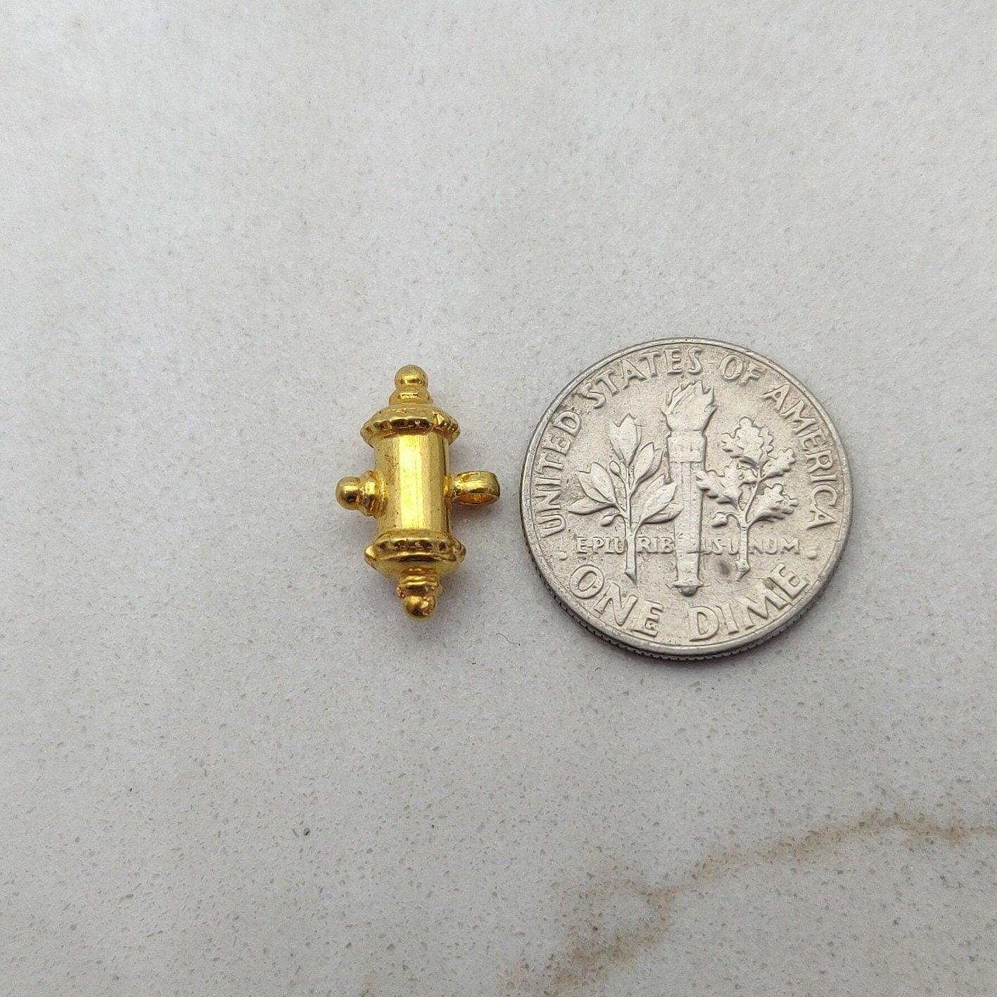 18k Solid Yellow Gold Tabiz Kavacha Pendant Finding 14x9mm - Kanika Creations