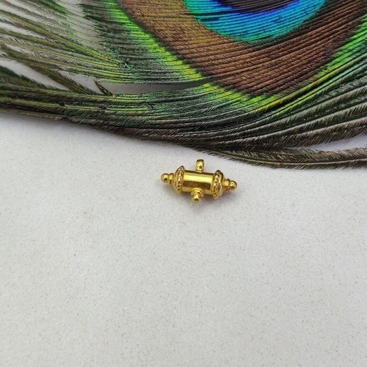 18k Solid Yellow Gold Tabiz Kavacha Pendant Finding 14x9mm - Kanika Creations