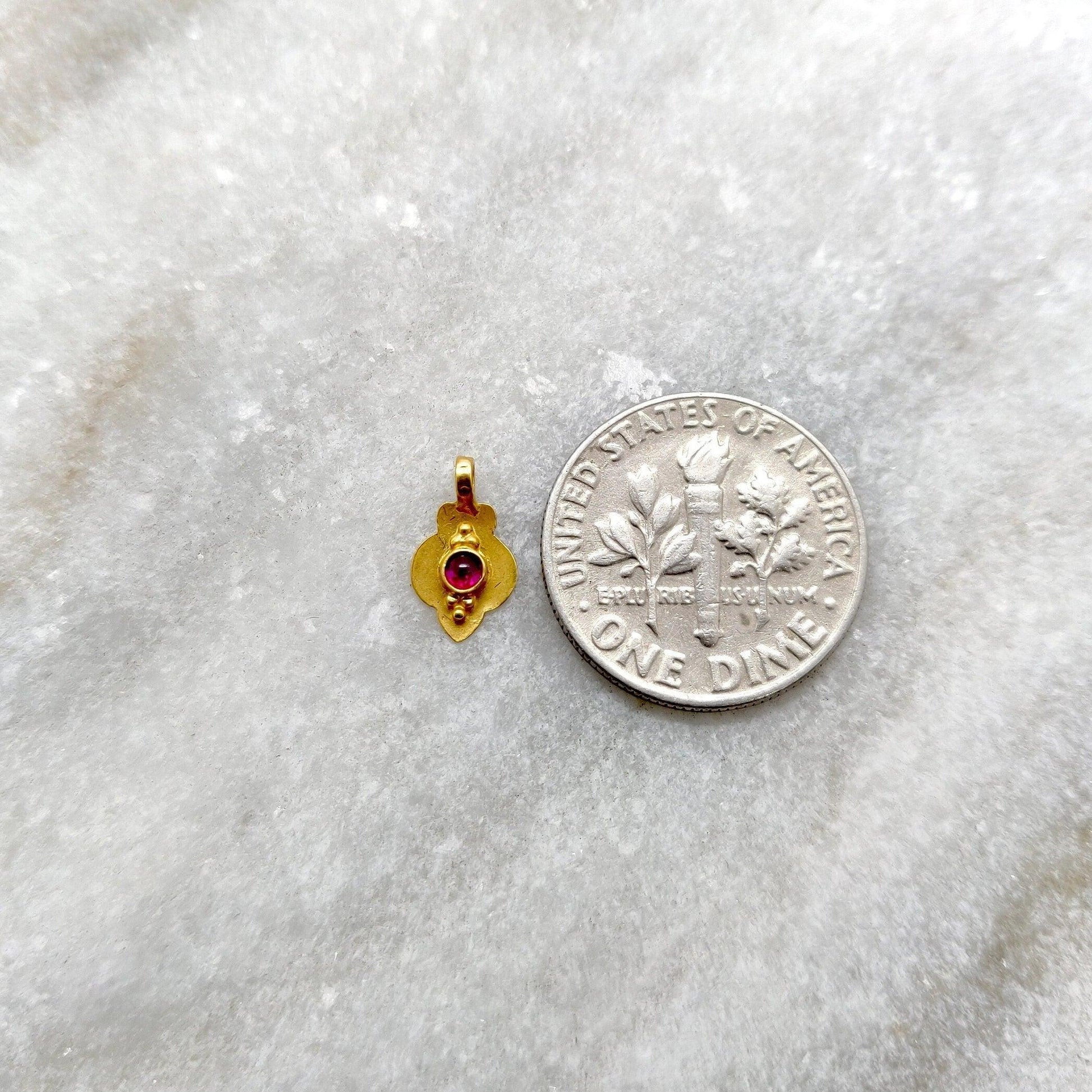 18k Solid Yellow Gold Fancy Charm Pendant 6x10mm - Kanika Creations