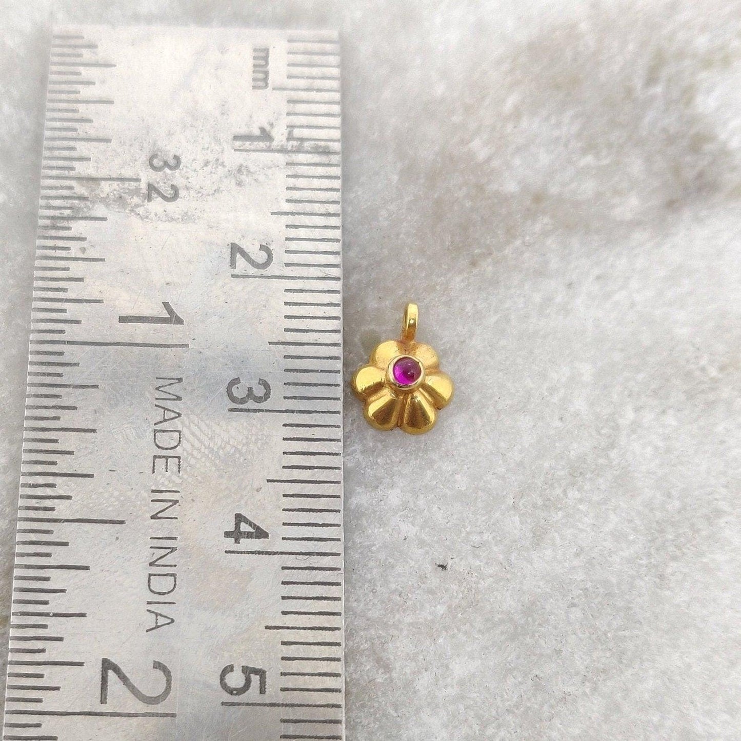 Floral 18k Solid Yellow Gold Charm Pendant 9mm - Kanika Creations