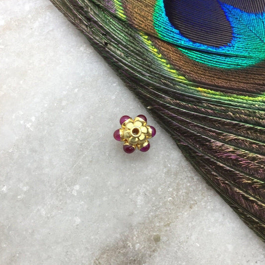 18k Solid Yellow Gold Ruby Flower Spacer Beads 8x7mm - Kanika Creations