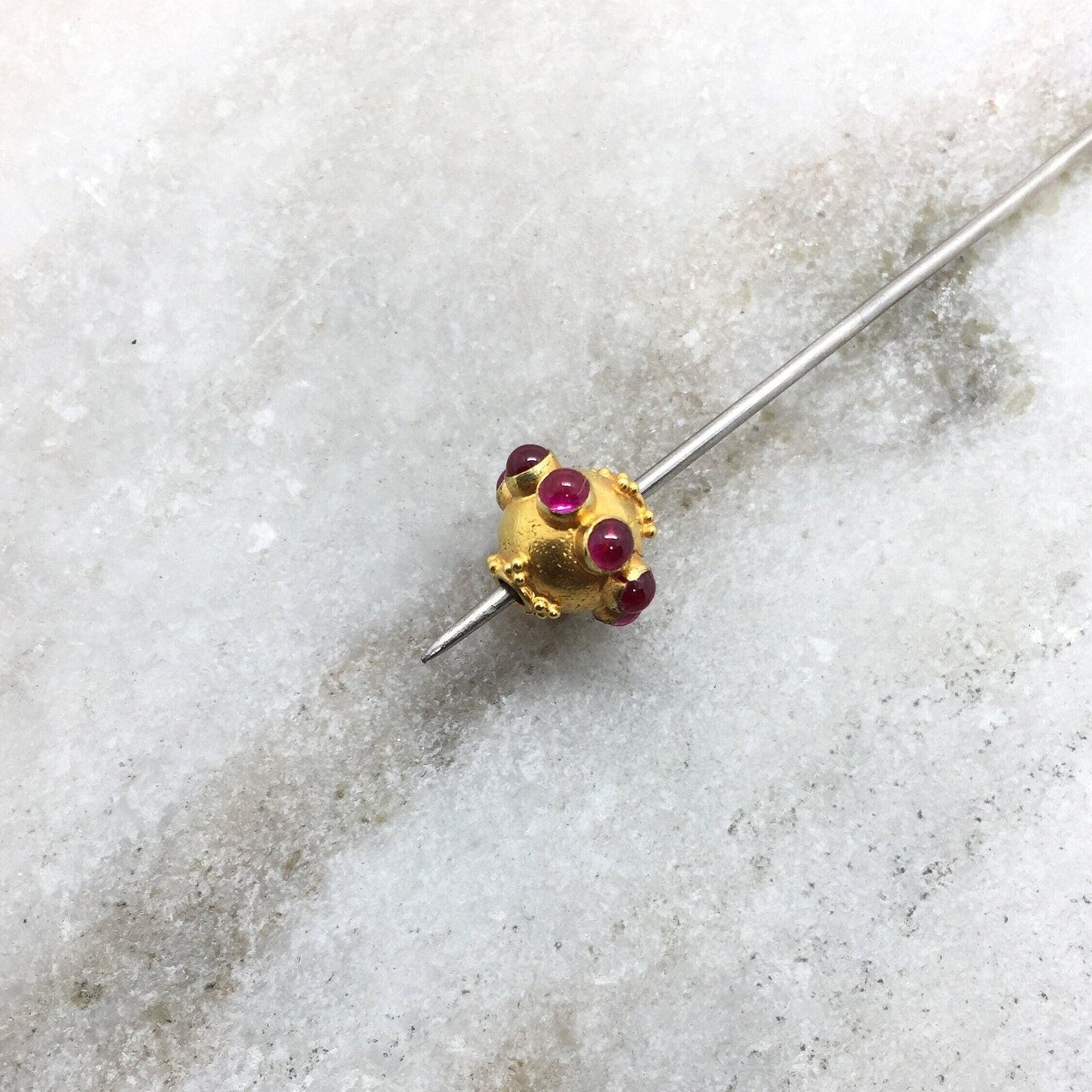 18k Solid Yellow Gold Ruby Floral Spacer Beads 11x8mm - Kanika Creations