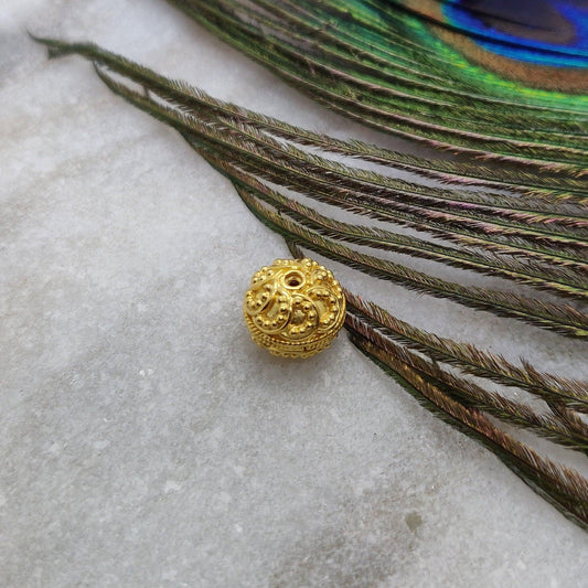18k Solid Yellow Gold Round Ball Spacer Beads 8x10mm - Kanika Creations