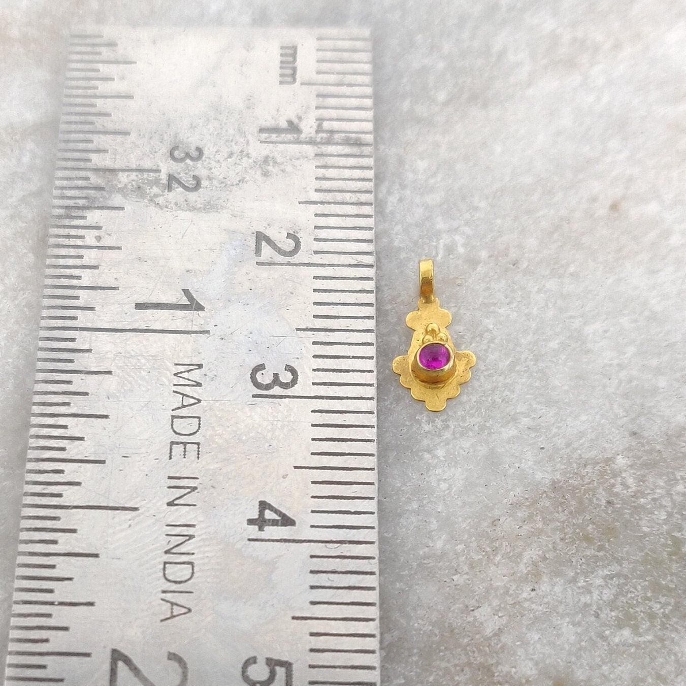 Dainty 18k Gold Stone Charm Pendant For Necklace Bracelet - Kanika Creations