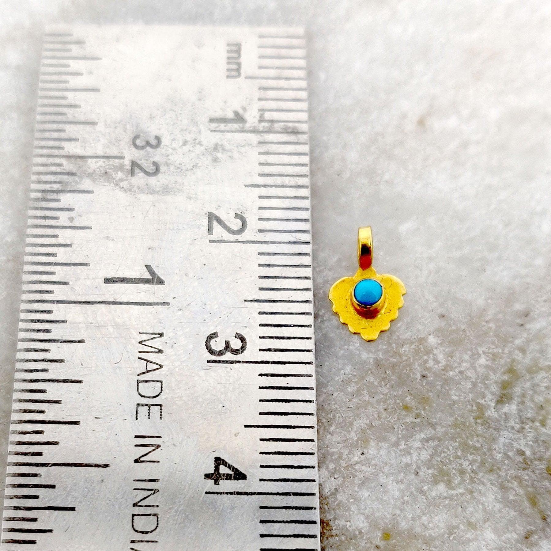 18k Solid Yellow Gold Charm Stone Jewelry Supplier - Kanika Creations