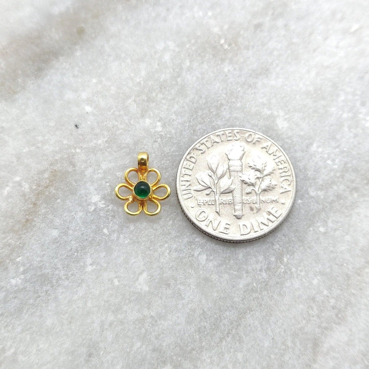18k Gold Charm With Floral Style Pendant DIY Craft 10mm - Kanika Creations